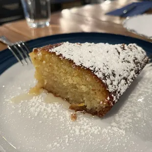 Portokalópita (Orange sponge cake)