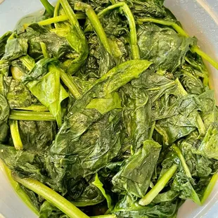 BLAND sautéed spinach - don&apos;t bother!!