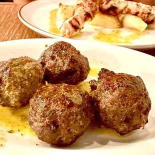 Keftedakia (Meatballs)