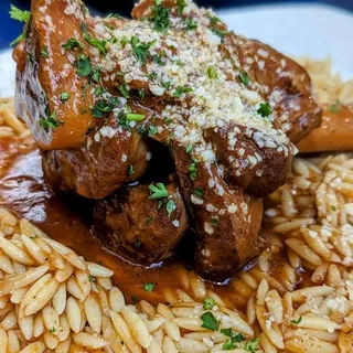 Arni Giouvetsi (Lamb Shank)