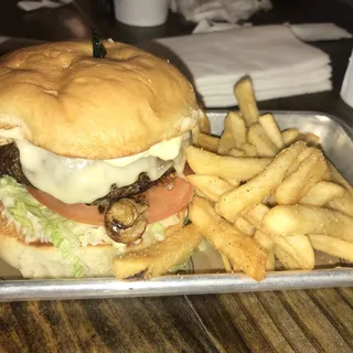 MUSHROOM SWISS BURGER