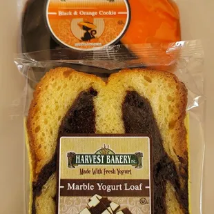 Yogurt Black Marble Cake &amp; a Cookie - October 2024