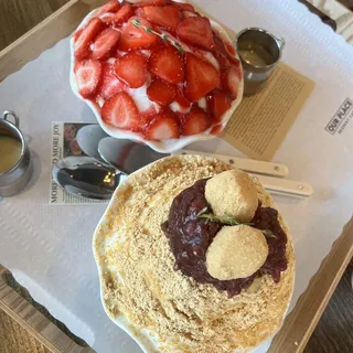 Strawberry Bingsu