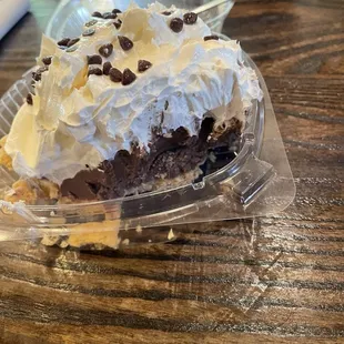 Chocolate cream pie