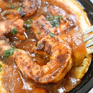 1. Creole Shrimp and Grits Combo