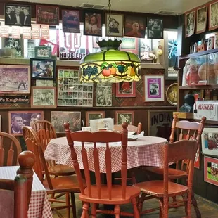 It's hard to see but they LOVE IU  ;-)