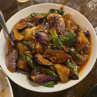 Eggplant in garlic sauce