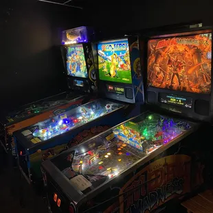 07/01/2023 Out of Order Arcade Pinball Games