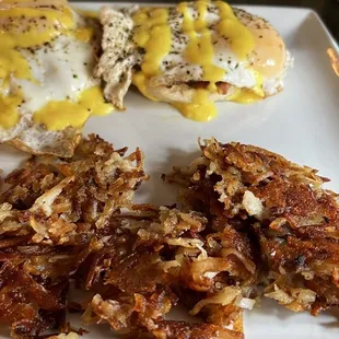 Eggs Benedict. I'll get this again. The ham was a thick slice. I'd recommend.