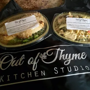 Oven fried chicken and penne florentine with chicken! Nice reusable bag too!