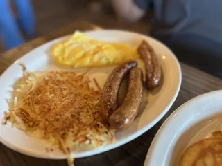 Cracker Barrel Old Country Store