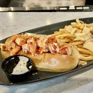 Lobster Roll