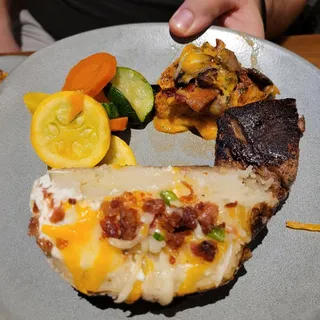 Sirloin* & Grilled Chicken