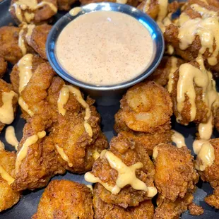 IG @kurlykonnoisseur | Bloomin Shrimp