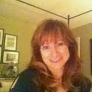 Julie T.