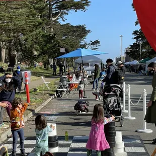 Family fun and kids activities in the best farmers market in SF