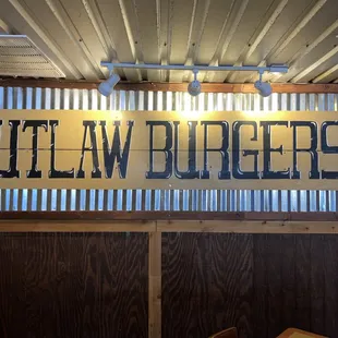 Outlaw Burgers