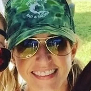 Melanie B.