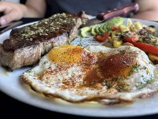 Verde Restaurant