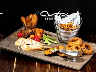 Output Lounge & Sports Bar