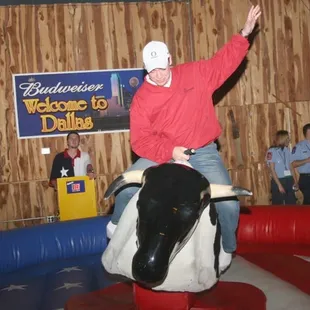Mechanical bulls, simulators, Arcade and inflatables...