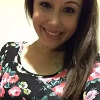 Nikki D.