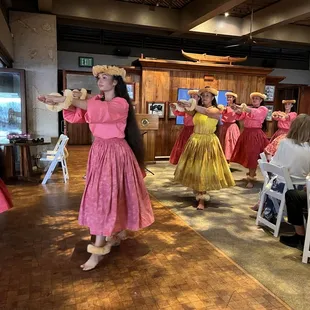 Stunning Hula Dance