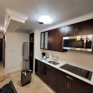 Outrigger Regency on Beachwalk