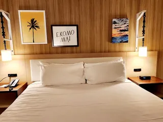 Waikiki Malia