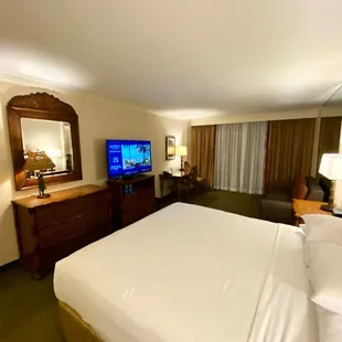 King  |  BR View  |  04.28.23