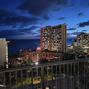 Outrigger Waikiki Beachcomber Hotel