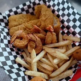 Catfish and Shrimp Combo