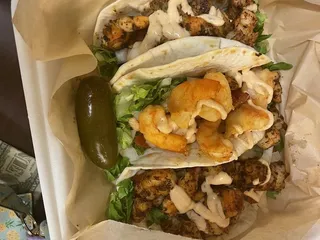 Pier 30 Bar and Grill