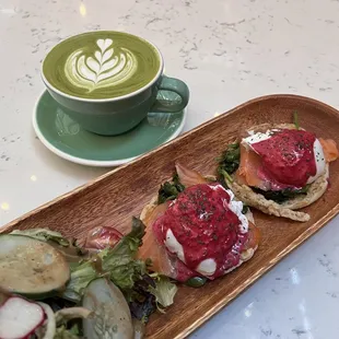 Salmon Benedict