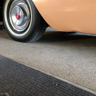 You can see the damage better from the lift on this picture.....