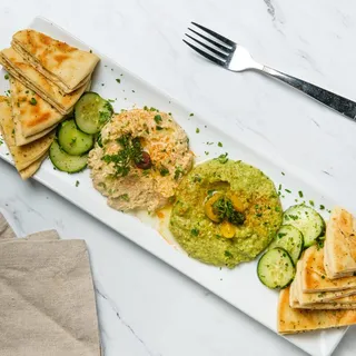 Roasted Red Pepper Hummus