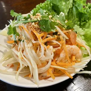 Papaya Shrimp Salad