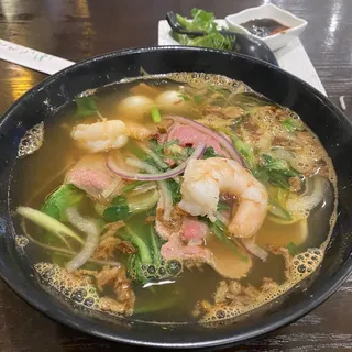 19. spicy ovasians ramen noodle soup