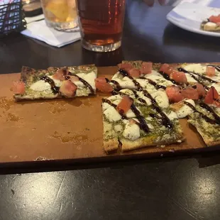 MARGARITA FLATBREAD