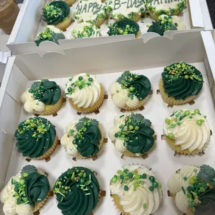 St Patrick's day - birthday cupcakes