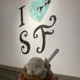 Snickerdoodle Cookie CUP with Vanilla Bean ice cream