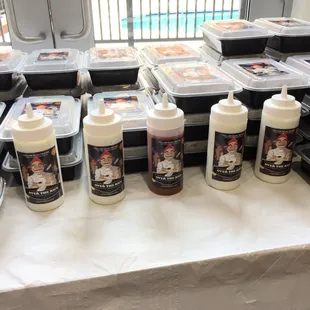 Catering customized bowls