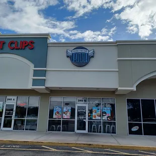 the front of the pita
