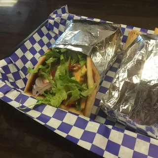 Grilled Chicken Pita