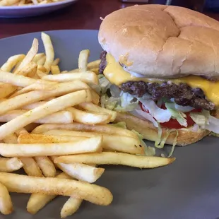 Wonderful food &amp; great service!