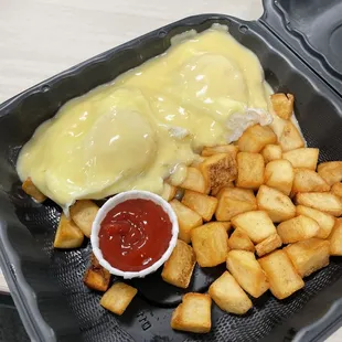 Breakfast Special- eggs Benedict