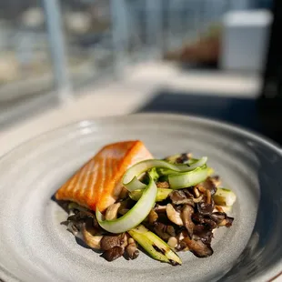 Seared Faroe Island Salmon