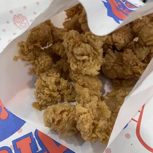 Spicy popcorn chicken