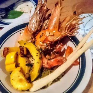 Este oeste 5th course: Poached Prawns - 4.5 stars. Lovely, fantastic flavor! Sat dinner 2017-10-14