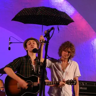 Sondre Lerche channels Alex Chilton.  Assist by Brendan Benson.